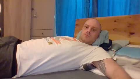 markus_7 online show from December 17, 10:32 am