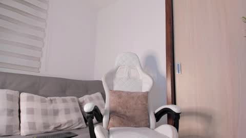 markus... Y online show from December 7, 1:14 am