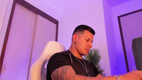 markus... Y online show from February 22, 9:48 pm