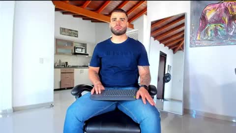 markus_tyler online show from June 11, 10:08 pm