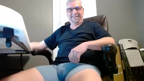 marky0029 online show from April 28, 11:26 am