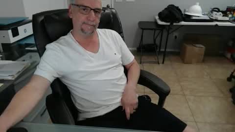 marky0029 online show from May 17, 8:49 pm