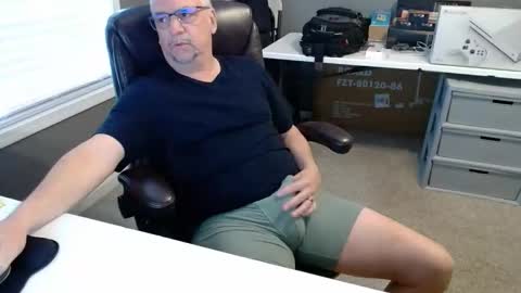 marky0029 online show from June 2, 12:51 pm