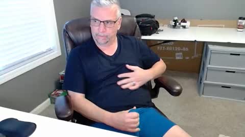 marky0029 online show from June 4, 11:38 am