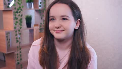 Snapshot of marlashonts chatting on March 19, 2:21 pm Noa online show from March 19, 2:21 pm