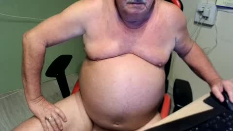 Snapshot of marote6 chatting on January 22, 11:10 pm new hot sexy pics and videos of me and my partner on online show from January 22, 11:10 pm