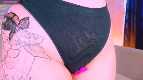 Snapshot of marrenar chatting on September 23, 4:26 am Mari online show from September 23, 4:26 am