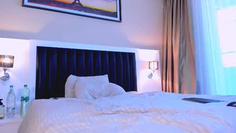 Snapshot of marrenar chatting on November 21, 6:23 am Mari online show from November 21, 6:23 am