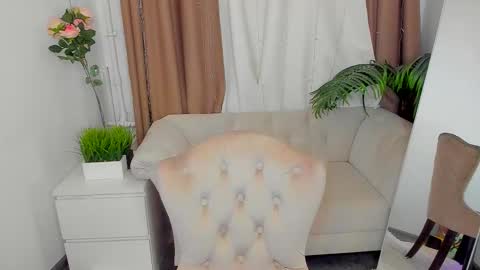 Marrie online show from February 10, 1:48 pm