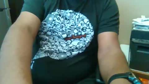 Married Horny Guy online show from November 18, 2:43 pm