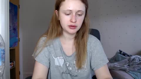 Snapshot of marry_paradisesi chatting on December 18, 1:56 pm Marishka online show from December 18, 1:56 pm