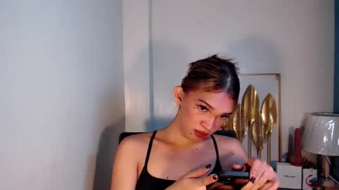 Snapshot of marryme_leixx chatting on May 22, 7:15 am LEIXX online show from May 22, 7:15 am