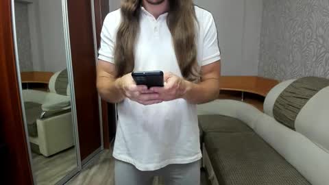 Alan online show from September 12, 4:40 pm