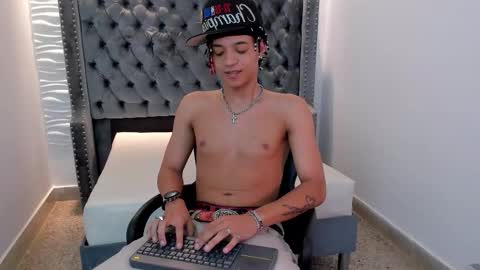 MARSHALL online show from November 13, 1:10 pm