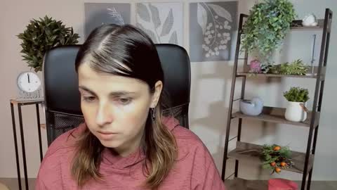 martaedams online show from October 14, 6:14 am