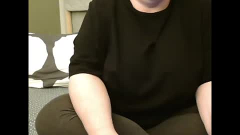 Snapshot of marthabriest chatting on January 5, 4:25 am Martha online show from January 5, 4:25 am