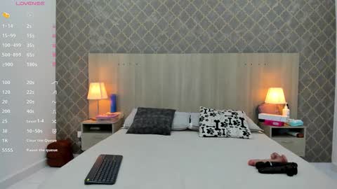 Martina online show from February 10, 11:25 am