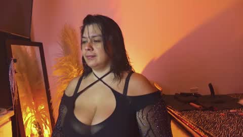 Martina Foxy online show from June 11, 11:30 am
