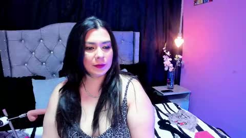   MARTINA   online show from February 25, 11:41 am