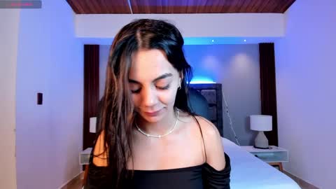 Snapshot of martina_mancinii chatting on April 9, 11:15 am Martina online show from April 9, 11:15 am