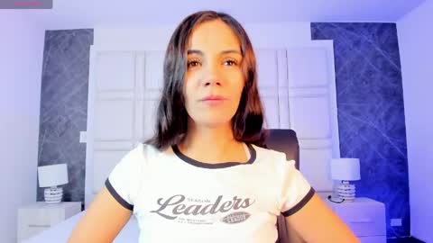 Snapshot of martina_mancinii chatting on April 12, 1:27 pm Martina online show from April 12, 1:27 pm