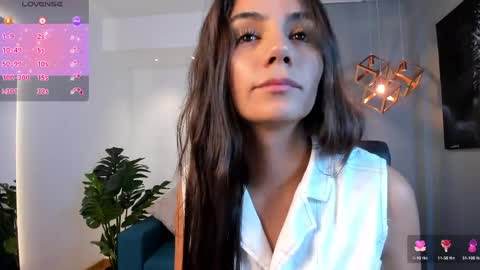 Snapshot of martina_mancinii chatting on May 14, 1:51 pm Martina online show from May 14, 1:51 pm