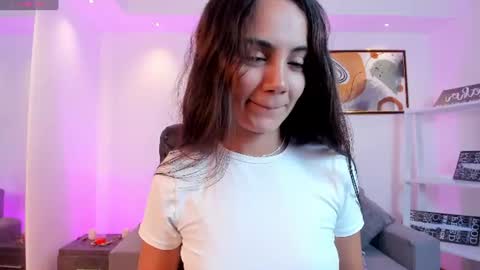 Snapshot of martina_mancinii chatting on June 11, 3:10 pm Martina online show from June 11, 3:10 pm