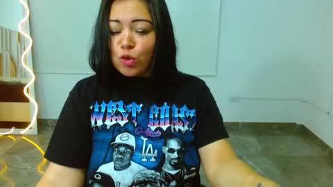 Hey im martina online show from March 10, 9:53 am