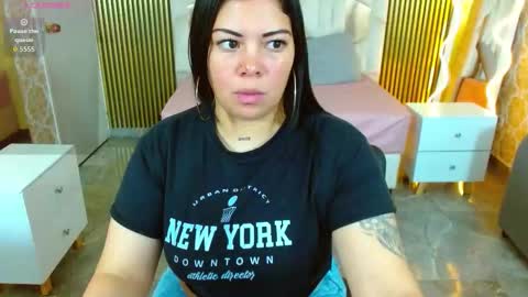 Hey im martina online show from February 8, 3:10 am