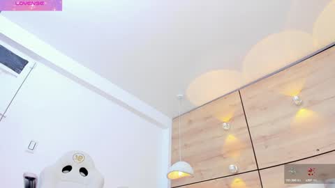 martina touss  online show from January 25, 4:02 am