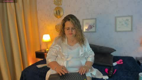 Snapshot of martinacurvy_ chatting on May 30, 10:56 am Martina Caicedo online show from May 30, 10:56 am