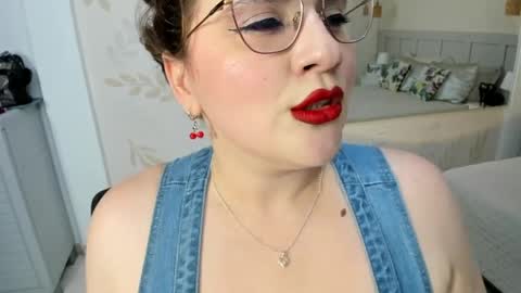Martina  online show from June 5, 2:29 am