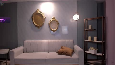 Snapshot of martinnabonnet chatting on December 28, 4:30 pm Martinna Bonnet online show from December 28, 4:30 pm