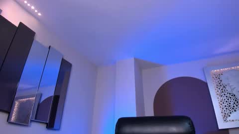 Snapshot of martinnabonnet chatting on November 27, 10:06 am Martinna Bonnet online show from November 27, 10:06 am