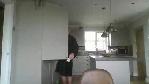 Snapshot of martinrgbxxxx chatting on March 9, 10:08 am martinrgbxxxx online show from March 9, 10:08 am