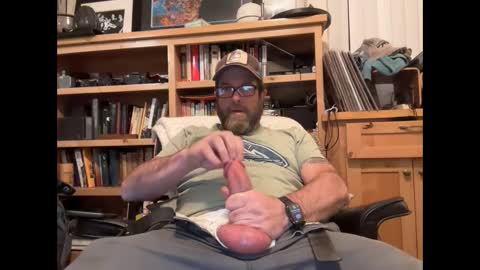 Snapshot of martinstolcris chatting on December 17, 1:50 am martinstolcris online show from December 17, 1:50 am