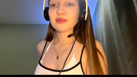 Emily online show from September 25, 7:17 pm
