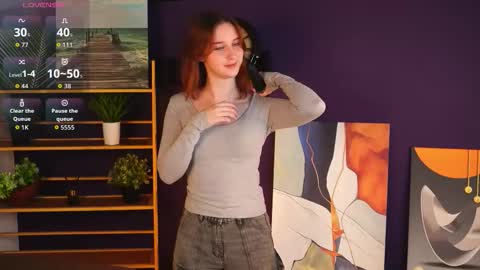 Snapshot of marxgraeber chatting on November 21, 4:27 pm Hello im Caroline online show from November 21, 4:27 pm