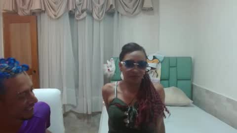 mary_and_yei online show from September 15, 4:56 am