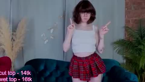 Mary online show from July 28, 3:21 pm
