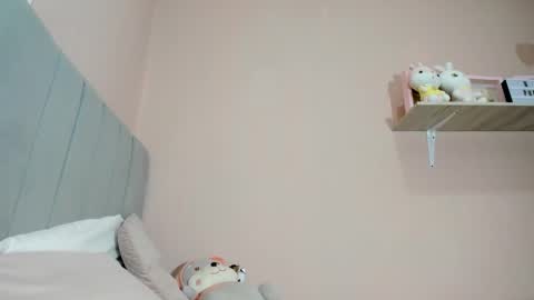 mary_cute9 online show from November 20, 12:16 pm