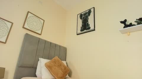 mary_cute9 online show from June 16, 12:08 pm