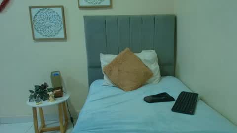 mary_cute9 online show from July 18, 12:09 pm