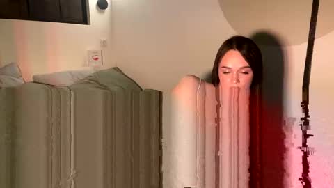 Snapshot of mary_geyson1 chatting on November 26, 7:37 pm Mary online show from November 26, 7:37 pm