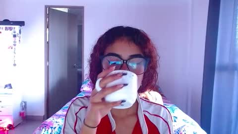 mary online show from October 15, 12:27 pm