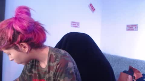                      100   online show from November 12, 9:36 pm