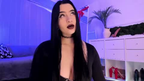 Mary online show from July 10, 6:39 am
