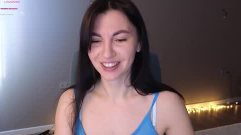 Snapshot of mary_love16 chatting on February 18, 6:59 am Maria online show from February 18, 6:59 am