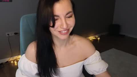 Snapshot of mary_love16 chatting on March 5, 6:54 am Maria online show from March 5, 6:54 am