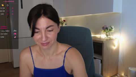 Snapshot of mary_love16 chatting on May 24, 5:45 am Maria online show from May 24, 5:45 am